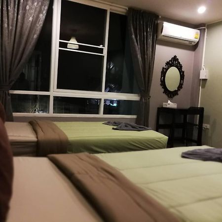 White Monkey Guesthouse Phetchaburi Exterior photo