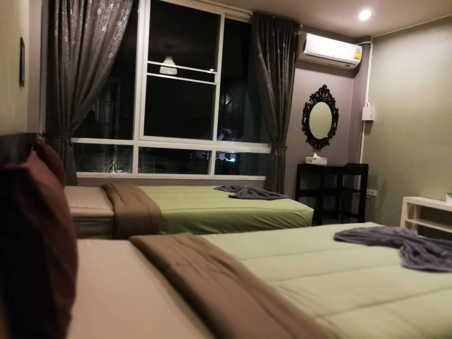White Monkey Guesthouse Phetchaburi Exterior photo